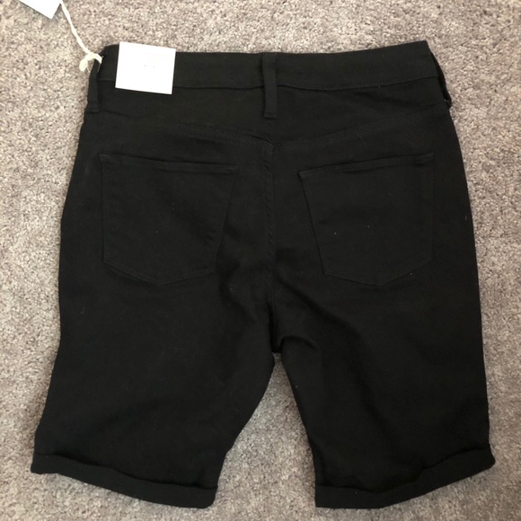 Universal Thread Bermuda Shorts - Picture 4 of 5